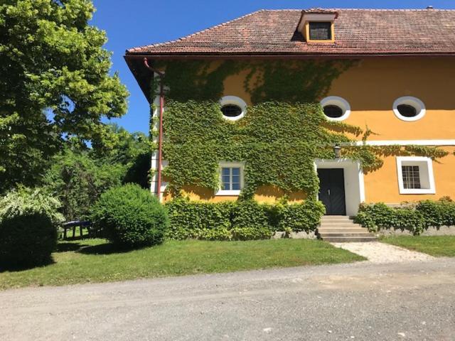 Pischeldorf Ferienwohnung Ottmanach Josefhof מראה חיצוני תמונה